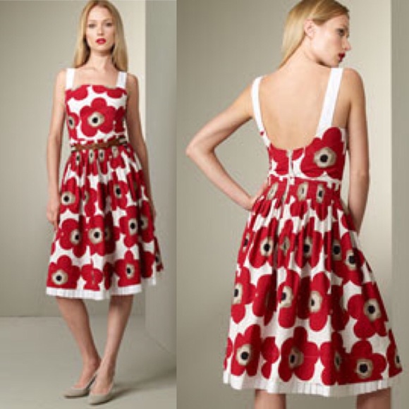 d&g red dress